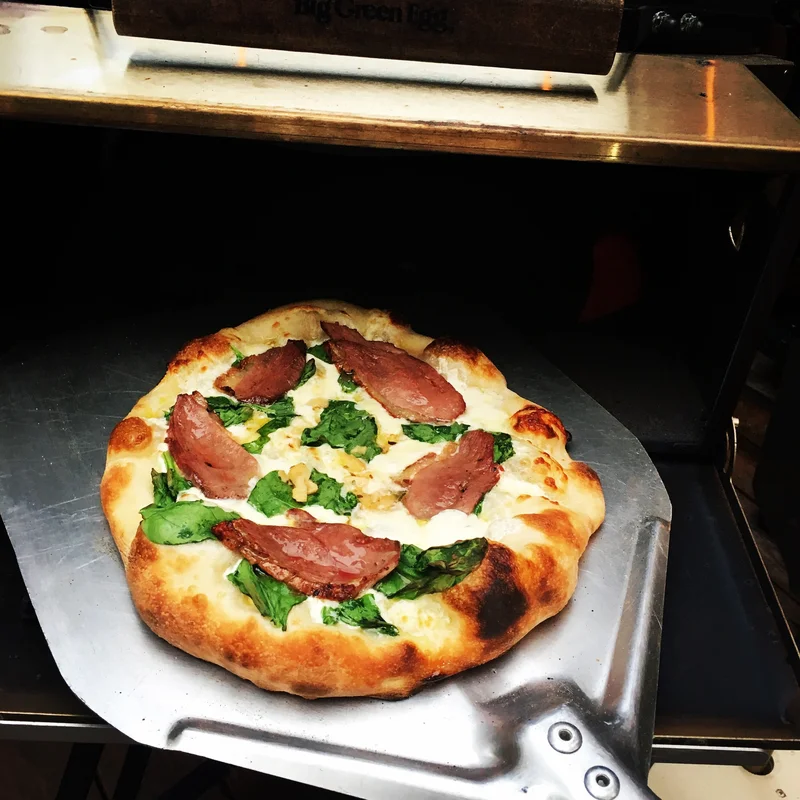 Pizza Chain Expansion: Marketing Wars and Regional Domination